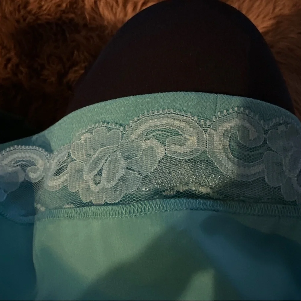 Trina Turk Women's Kapono Long Sleeve Embellished Classic Crepe Dress Sz 6 - Picture 7 of 11